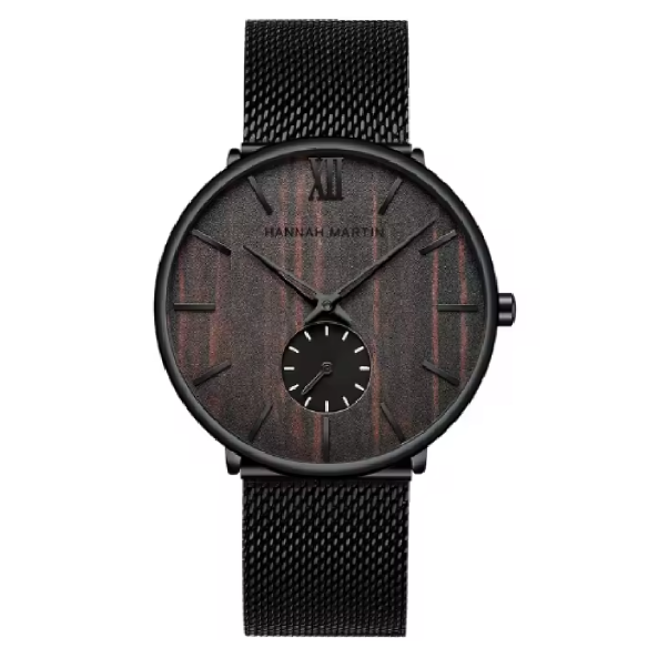 Montre-Bracelet Hannah Martin en Acier Inoxydable pour Homme. Une montre qui unit l’organisme et l’ industriel, avec un cadran effet en bois naturel, des aiguilles noires élégantes et un bracelet en maille métallique noire.